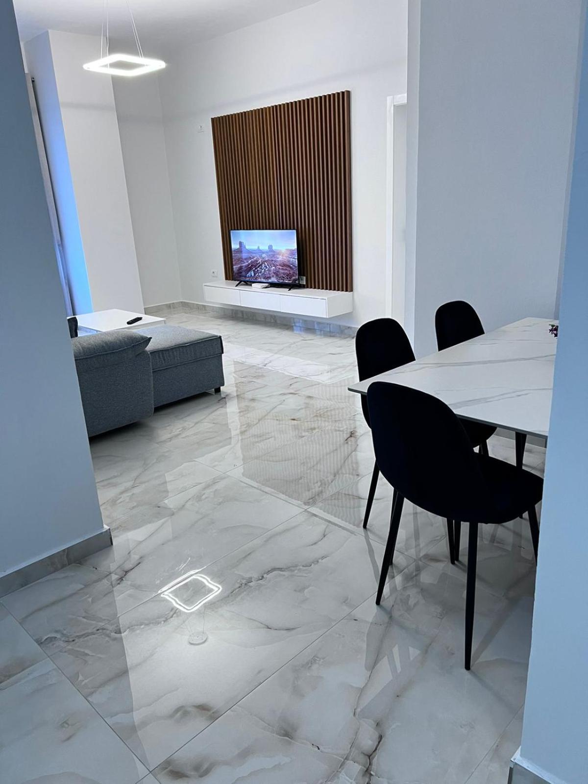 Prime Luxury Apartments Lushnjë المظهر الخارجي الصورة