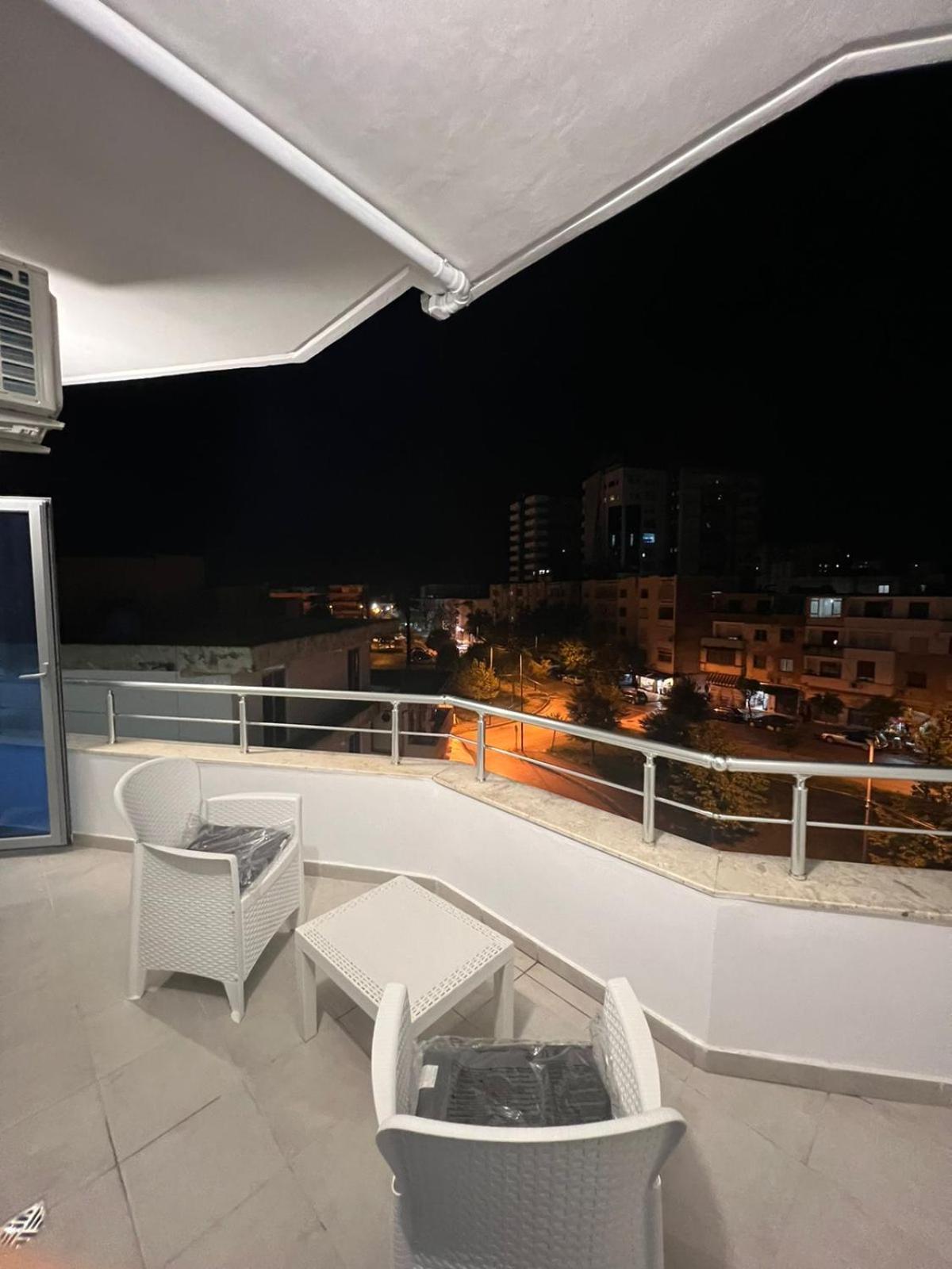 Prime Luxury Apartments Lushnjë المظهر الخارجي الصورة